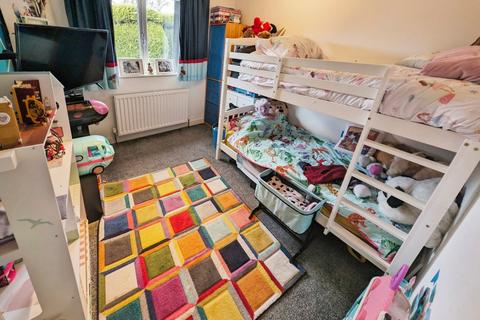 29 Heathmoor Way, Halifax, HX2 9LT
