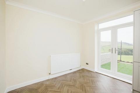 2 bedroom end of terrace house for sale, The Hame, Holywell Green HX4