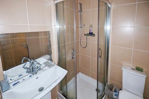 1 bedroom apartment for sale, Halifax Road, Sowerby Bridge HX6