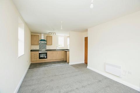 2 bedroom apartment for sale, Spinners Close, West Yorkshire HX1