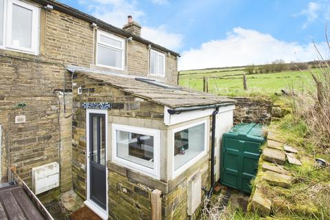 2 bedroom end of terrace house for sale, Lumb Terrace, West Yorkshire HX2