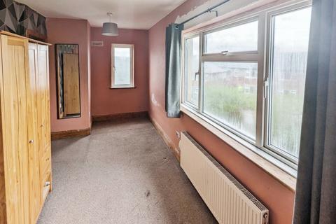 2 bedroom semi-detached house for sale, Ashville Gardens, West Yorkshire HX2