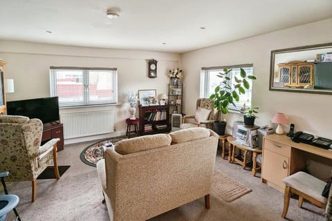 1 bedroom apartment for sale, Butlers View, Halifax HX3