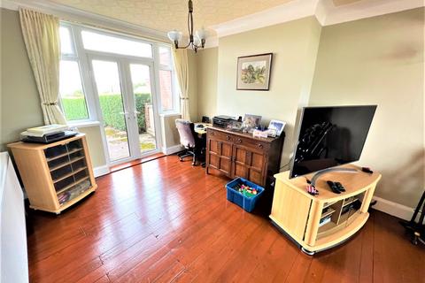 72 Bemersley Road, Stoke-on-trent, ST6 8JE
