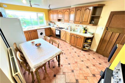 72 Bemersley Road, Stoke-on-trent, ST6 8JE