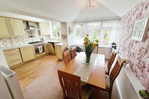 3 bedroom detached house for sale, Alicia Way, Staffordshire ST2