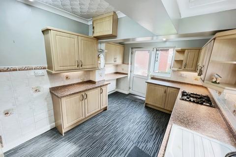 130 Whieldon Road, Stoke-on-trent, ST4 4JJ
