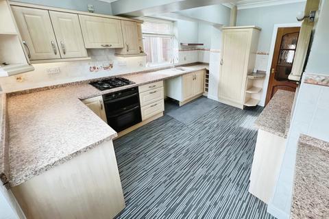 130 Whieldon Road, Stoke-on-trent, ST4 4JJ