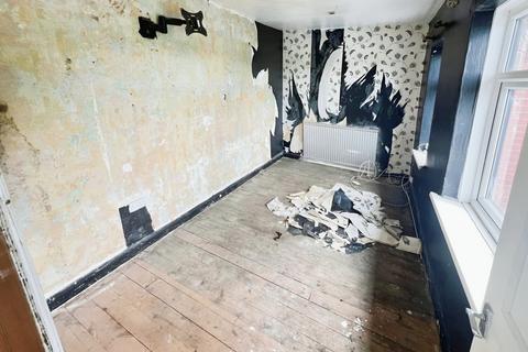 227 Abbey Road, Stoke-on-trent, ST2 8BD