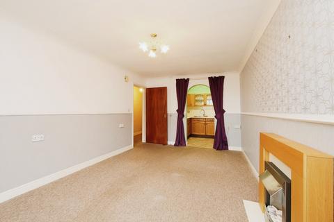 1 bedroom apartment for sale, The Village, York YO32