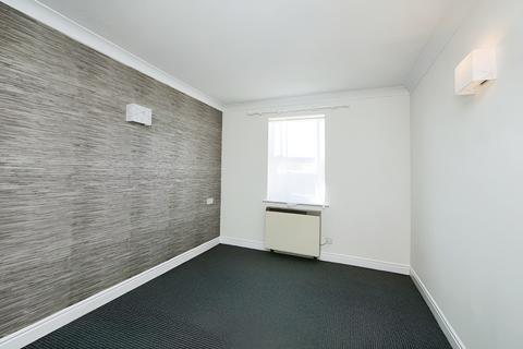 1 bedroom apartment for sale, The Village, York YO32