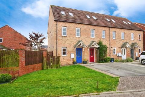 3 bedroom end of terrace house for sale, Camellia Close, Malton YO17