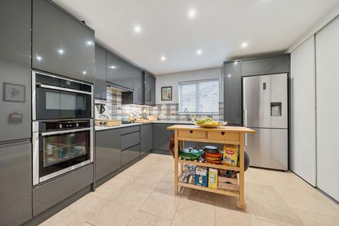 20 Hatton Way, Corsham, SN13 9UW