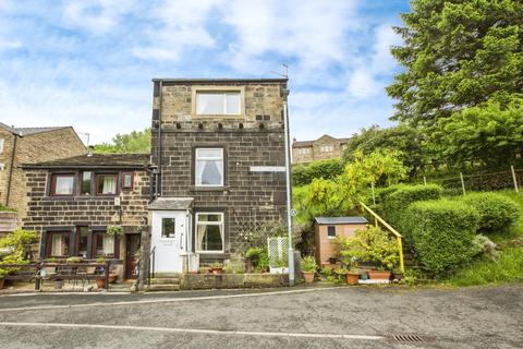 4 bedroom semi-detached house for sale, Hollins Road, Halifax OL14