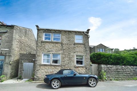 3 bedroom detached house for sale, Wainscot Close, West Yorkshire HX7