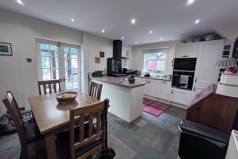 3 bedroom semi-detached house for sale, Burnley Road, Lancashire OL14