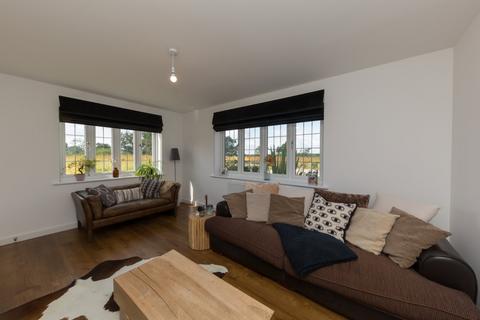 44 Bluebell Road, Holmes Chapel, Crewe, CW4 7FX