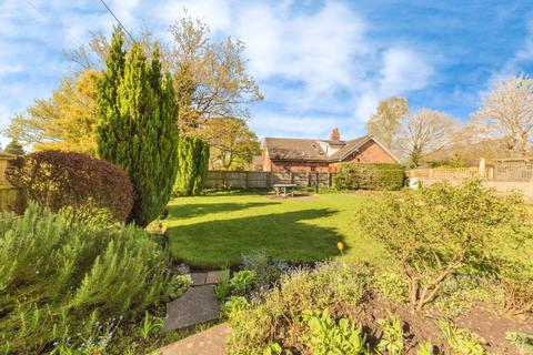 4 bedroom detached house for sale, Nether Lea, Cranage CW4