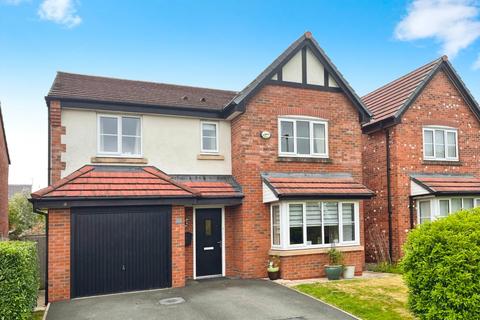 4 bedroom detached house for sale, Dee Avenue, Crewe CW4