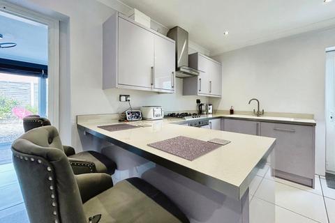 37 Eastgate Road, Holmes Chapel, Crewe, CW4 7BN