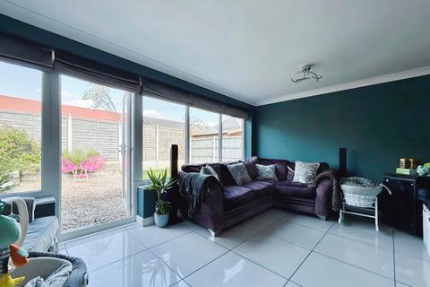 37 Eastgate Road, Holmes Chapel, Crewe, CW4 7BN