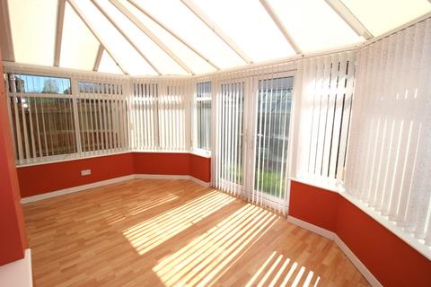 2 bedroom semi-detached house for sale, Dumfries Crescent, Tyne and Wear NE32