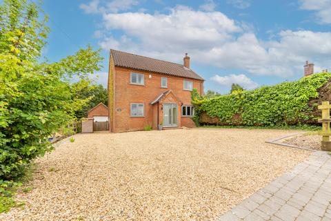 Grindlebank Barrows Hole Lane, Little Dunham, King's Lynn, PE32 2DP