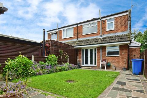 3 bedroom semi-detached house for sale, Minsmere Walks, Stockport SK2