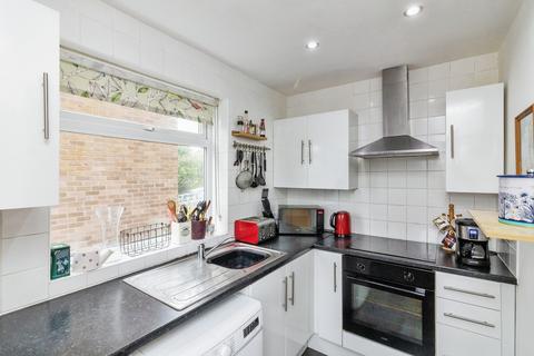 18 Tansley Drive, Sheffield, S9 1LH