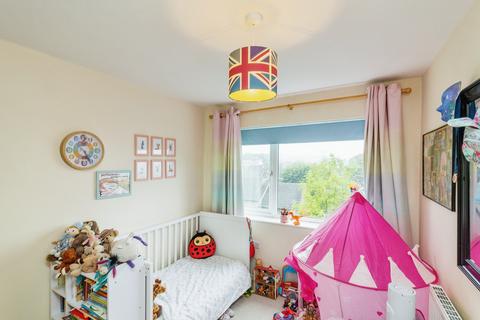 18 Tansley Drive, Sheffield, S9 1LH