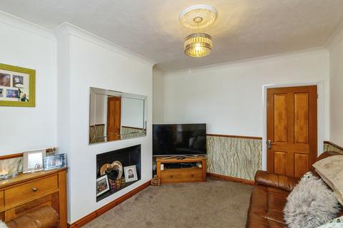 35 Chaucer Close, Sheffield, S5 9QD