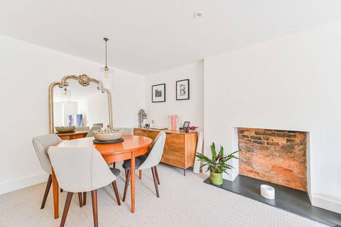 2 bedroom flat for sale, Thurlow Park Road, West Dulwich, London, SE21