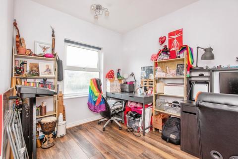 59 Bickerton Road, Sheffield, S6 1SF