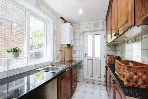 57 Beacon Road, Sheffield, S9 1AB