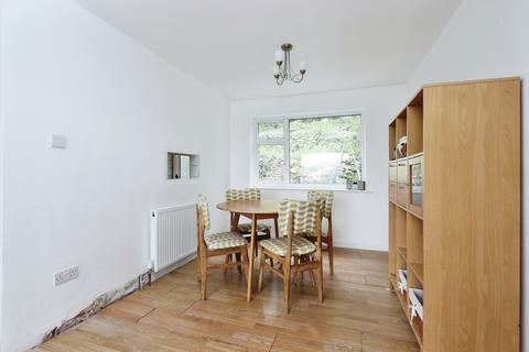 57 Beacon Road, Sheffield, S9 1AB