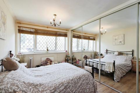 21 Spoonhill Road, Sheffield, S6 5PA