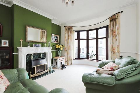 125 Dixon Road, Sheffield, S6 4GA