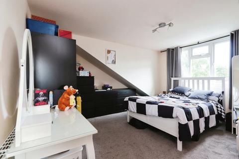 765 Stannington Road, Stannington, Sheffield, S6 6AN