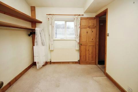 2 bedroom terraced house for sale, Lowerhouses Lane, West Yorkshire HD5