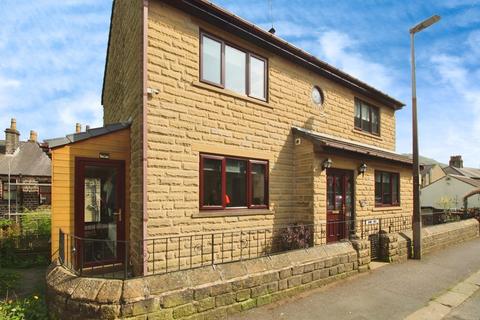 3 bedroom detached house for sale, Grange Avenue, Huddersfield HD7