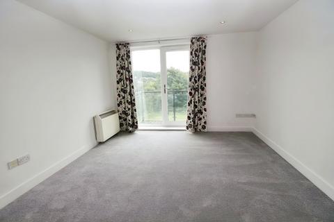 2 bedroom apartment for sale, Church Street, Huddersfield HD5