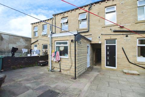 2 bedroom terraced house for sale, Springdale Street, Thornton Lodge, West Yorkshire HD1