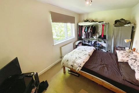 1 bedroom apartment for sale, North Way, Deighton, Kirklees HD2