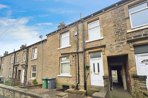 2 bedroom terraced house to rent, King Street, Huddersfield HD3