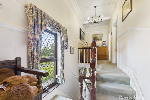 3 bedroom detached house for sale, Station Road, Hull HU12