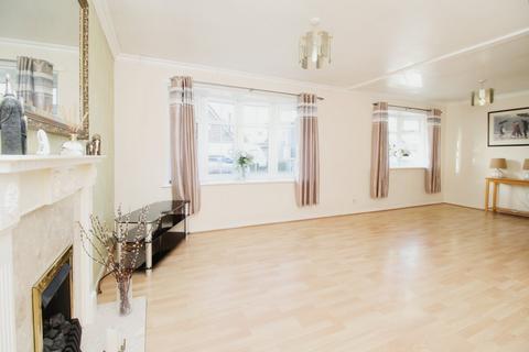 45 Chestnut Garth, Burton Pidsea, Hull, HU12 9DA