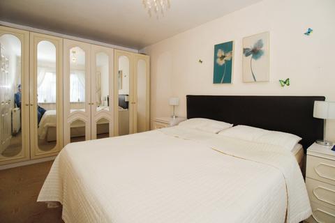 45 Chestnut Garth, Burton Pidsea, Hull, HU12 9DA