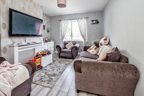 3 bedroom terraced house for sale, Ganstead Grove, East Yorkshire HU9