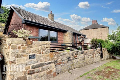 3 bedroom detached bungalow for sale, White Cross Road, Cudworth