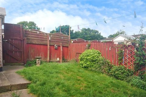 3 Digby Garth, Bransholme, Hull, HU7 4LE